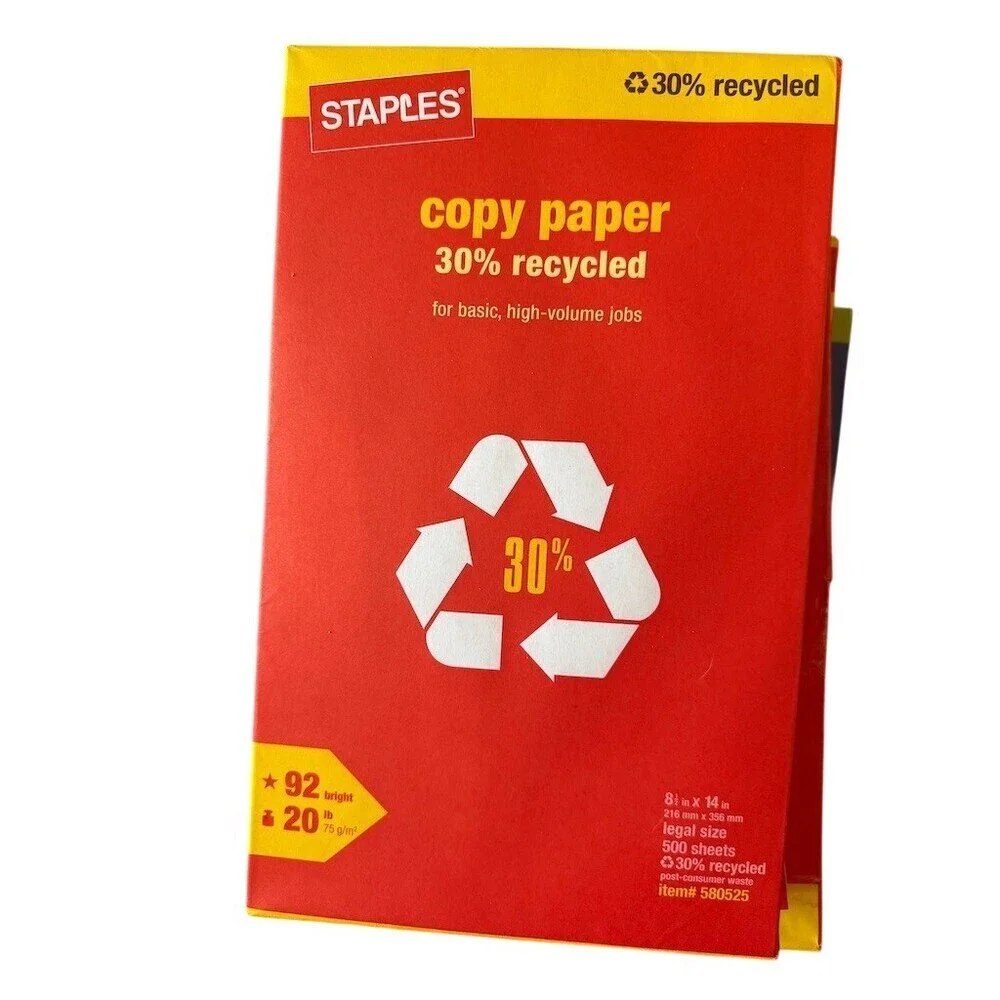 Staples Copy Paper Legal 8.5 x 14 White 20 lb 500 Sheets